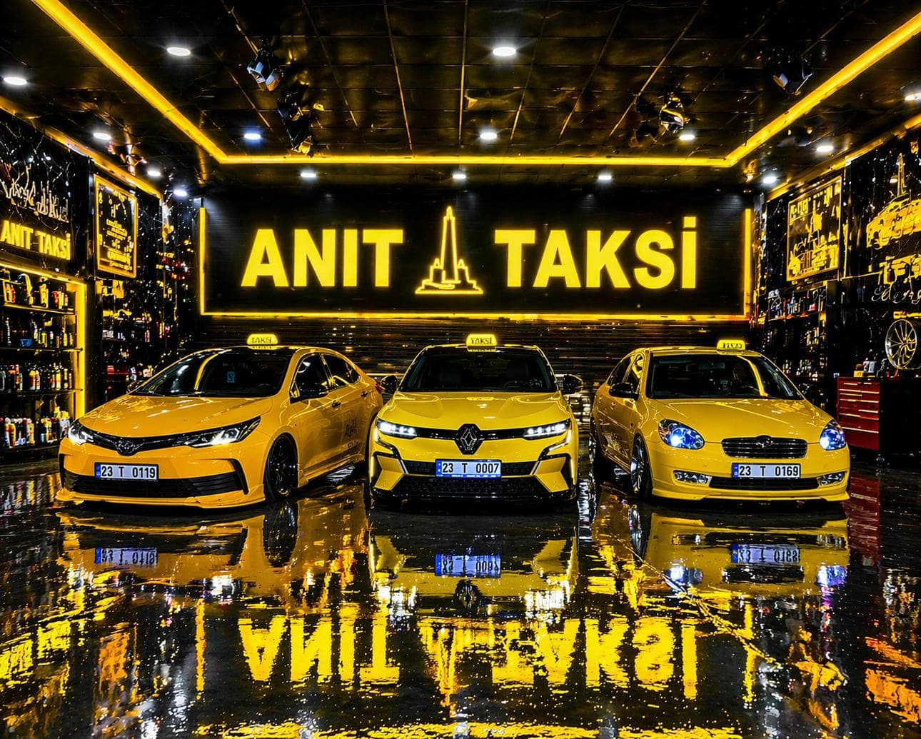 Elazığ vitrininde dizili Anıt Taksi sarı filosu